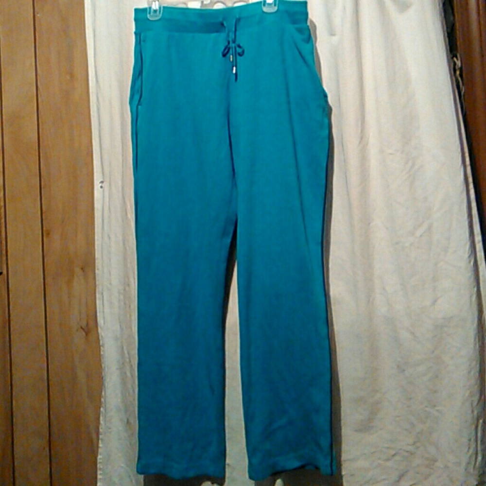 Liz Claiborne pants#pockets